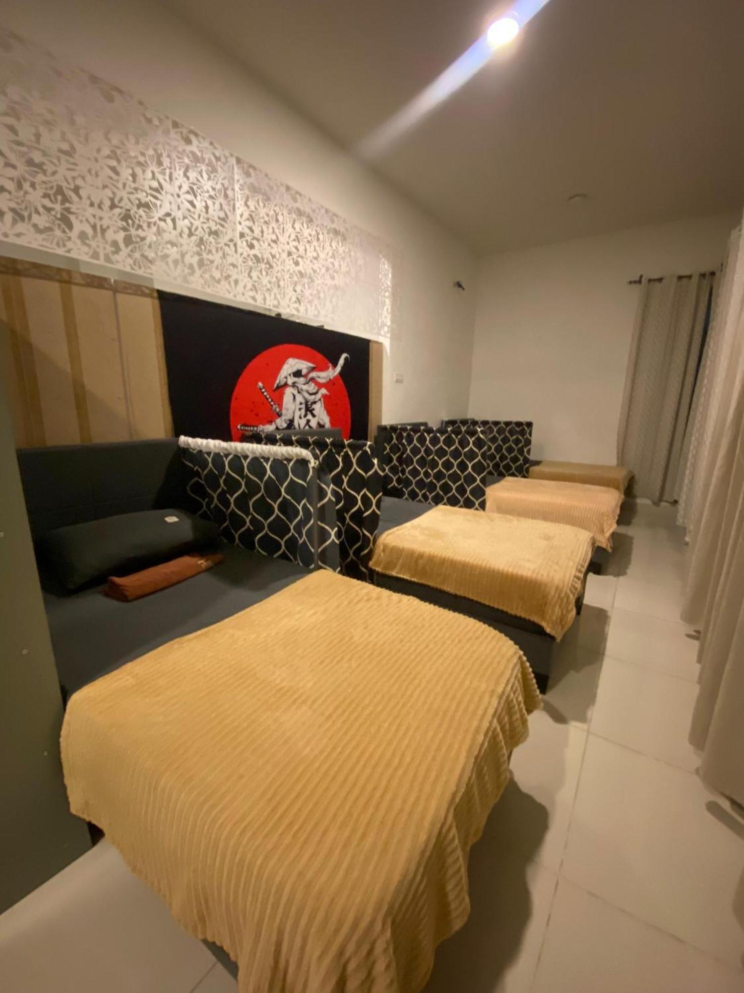 Regalia Bestfriend Hostel Kuala Lumpur Exterior foto